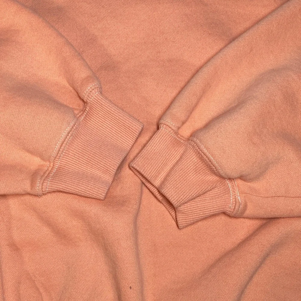 Playboy x PacSun Women’s XS Peach Crewneck Sweatshirt Rainbow Logo Y2K - Picture 12 of 14